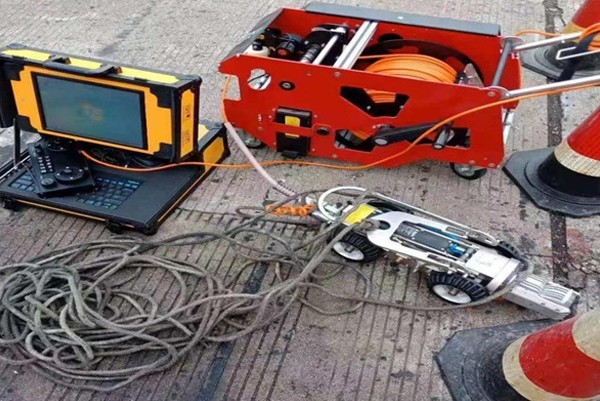 安福CCTV管道检测机器人